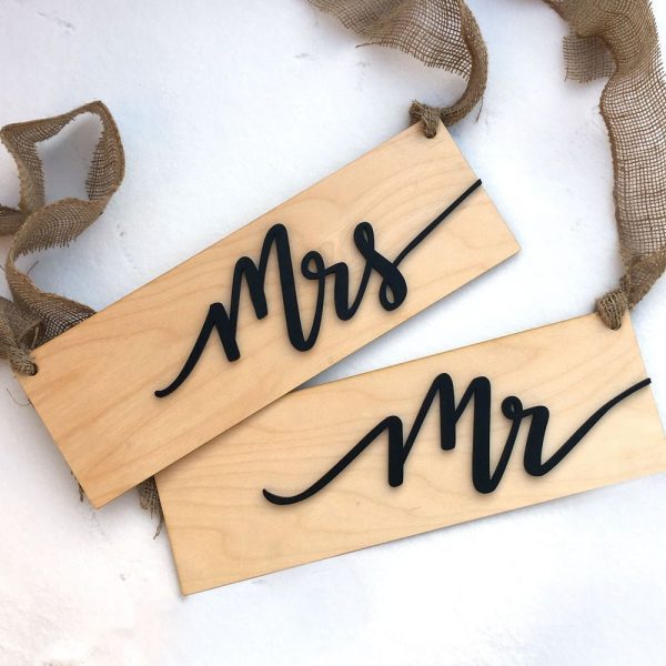 Mr & Mrs Chair Signs - Image 3