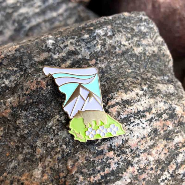 British Columbia Modern Crest pin