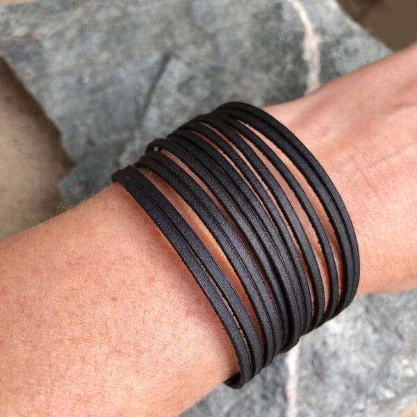 strands leather cuff black